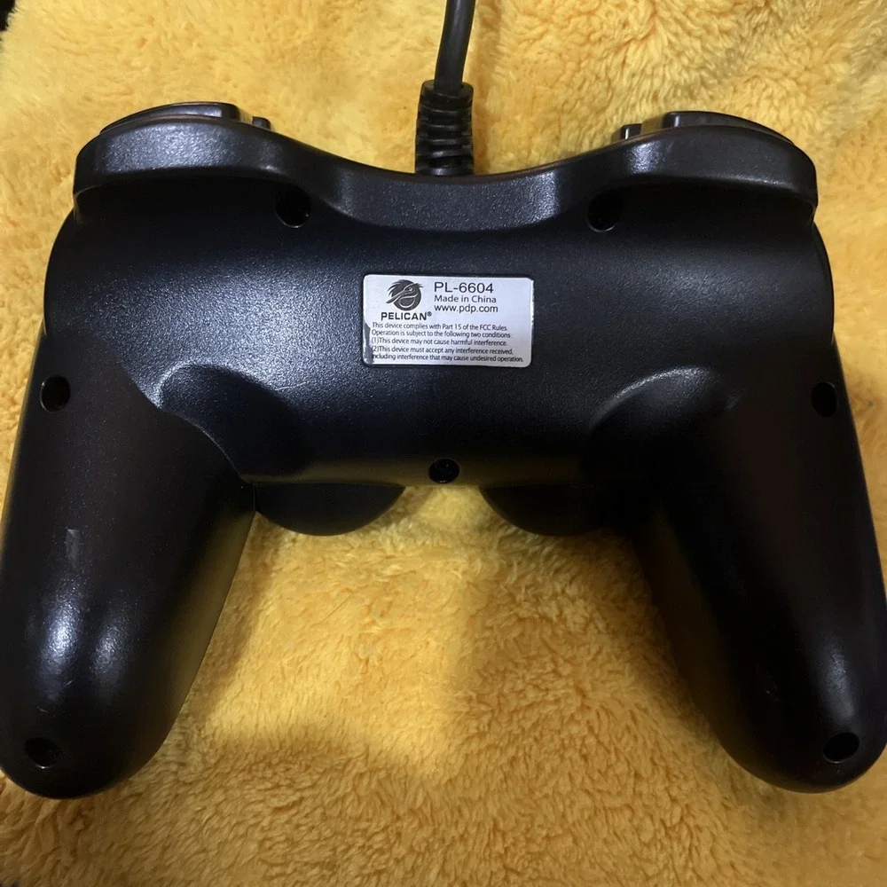 Pelican PL-6604 PlayStation 2 PS2 Wired Controller, Tested, Next to new cond.